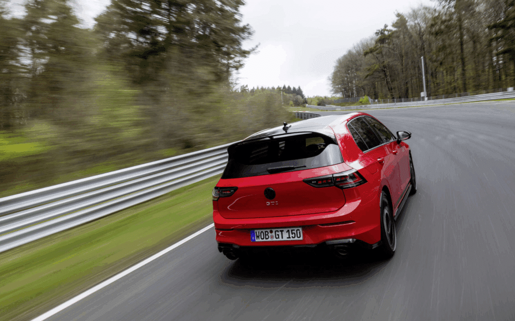 Volkswagen-Golf-GTI-Edition-50-6-1024x638.png