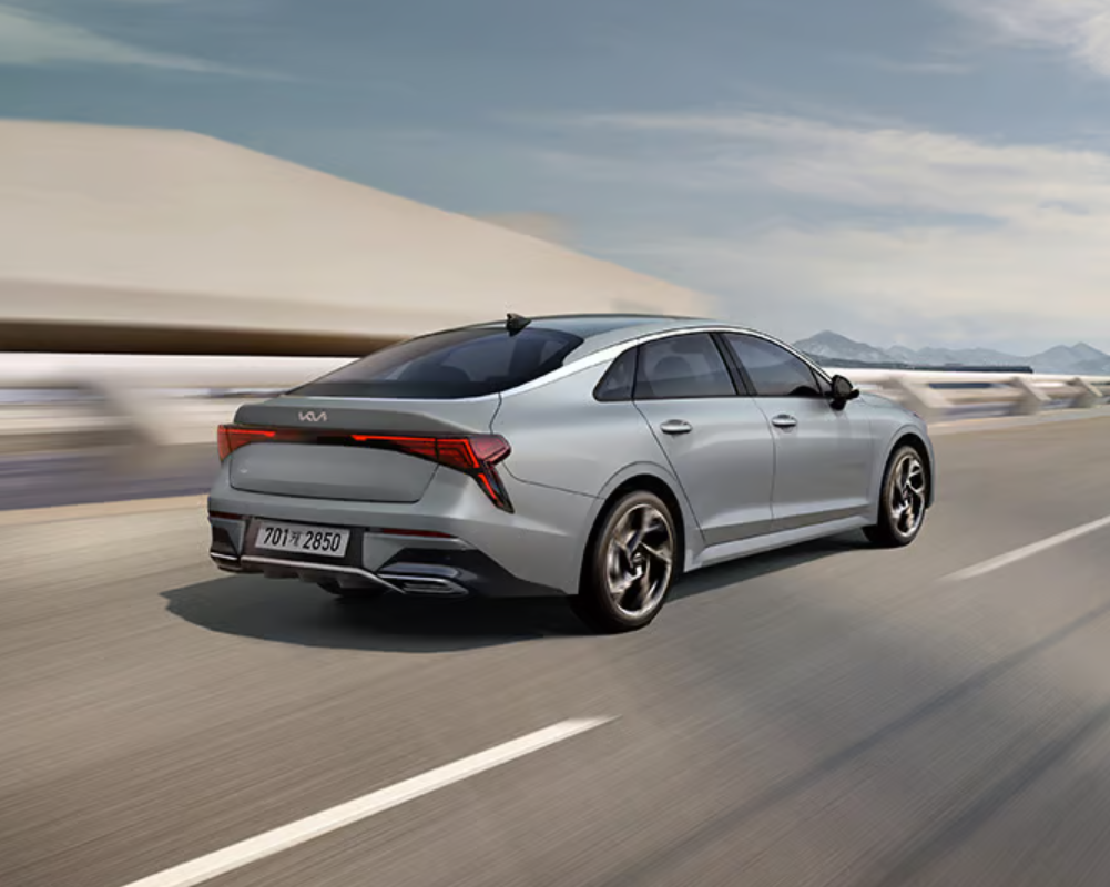 Kia-K5-4.png
