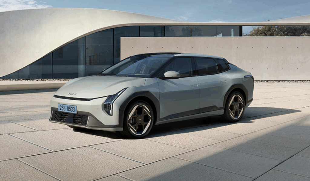 KIA-EV4-9-1024x599.png