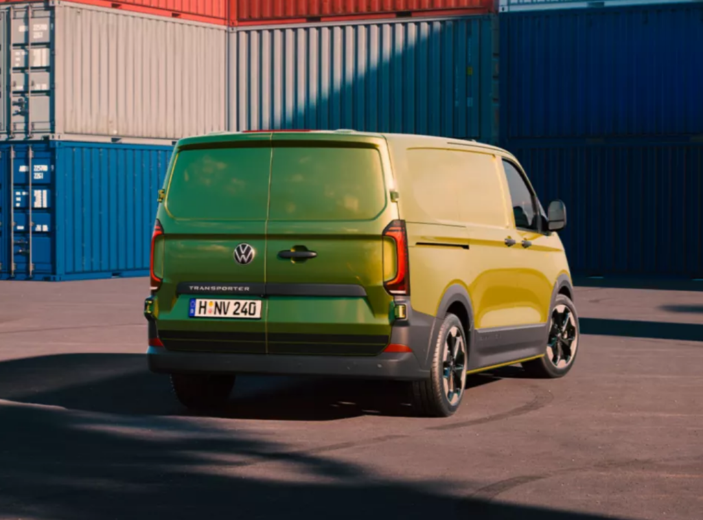 The-2025-Volkswagen-Transporter-5-1024x757.png