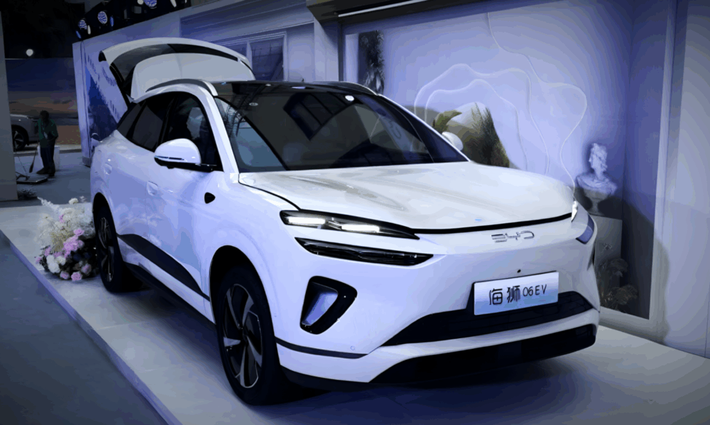 BYD-Sealion-06-EV-1024x613.png