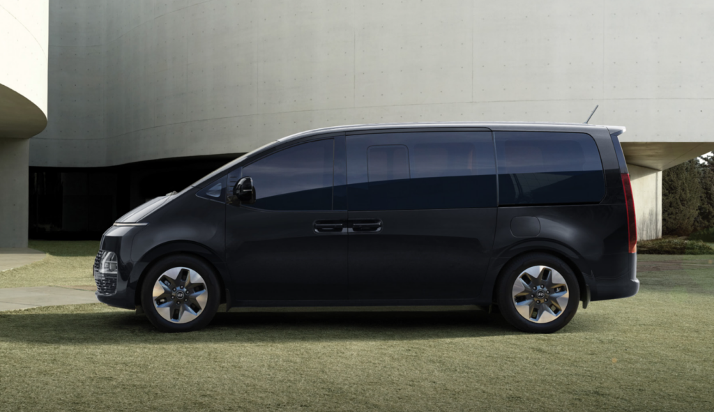 Hyundai-Staria-Hybrid-6-1024x591.png