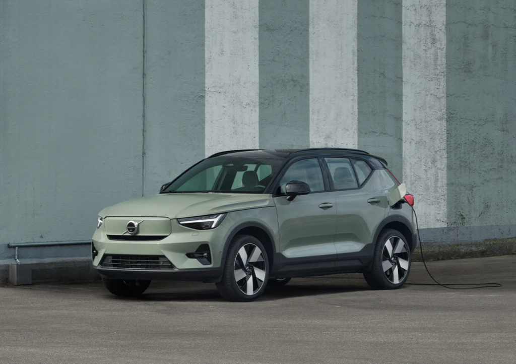 Volvo-XC40-Recharge-1024x722.png