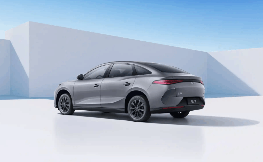 BYD-e7-3-1024x634.png
