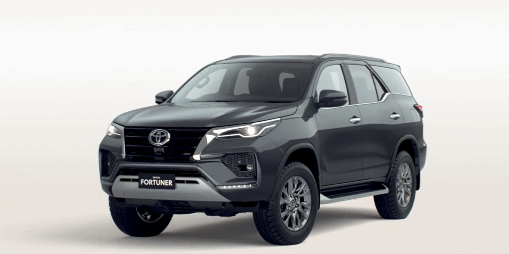 Toyota-Fortuner-1024x511.png
