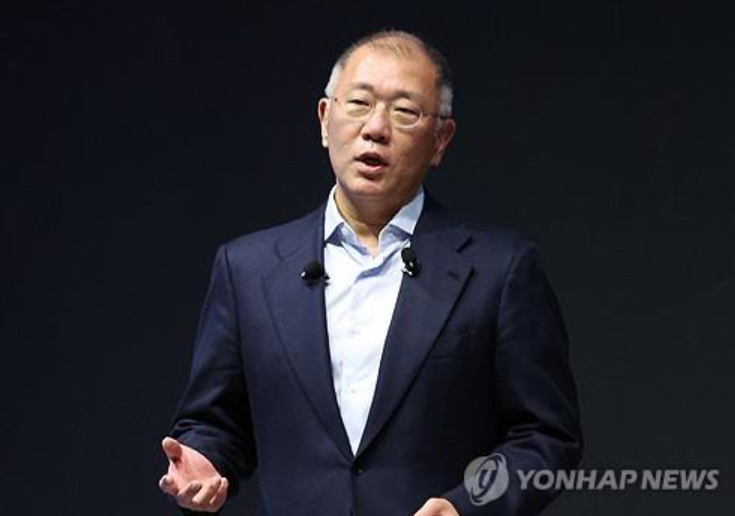 Hyundai-Motor-Group-Chairman-Chung-Eui-sun.png