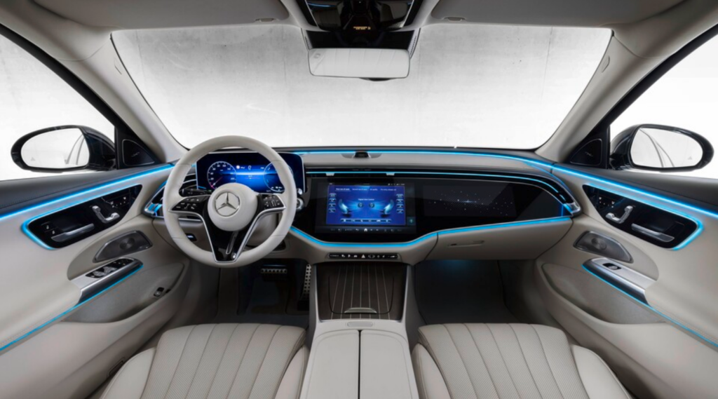 Mercedes-Benz-E-350-e-4MATIC-with-EQ-hybrid-technology-3-1024x569.png