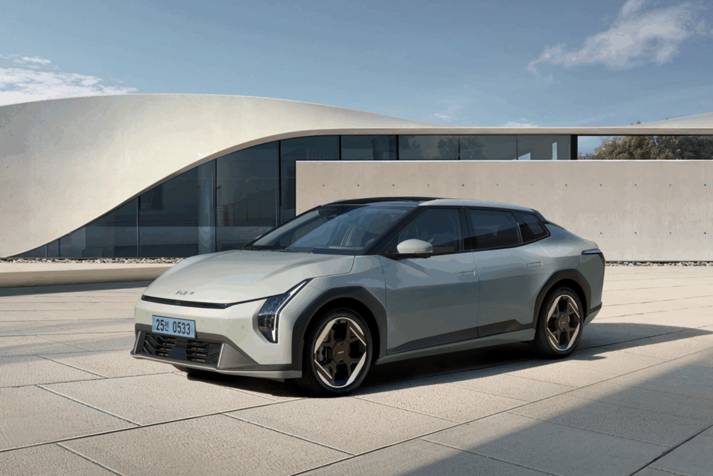 KIA-EV4-1-2-1024x685.png