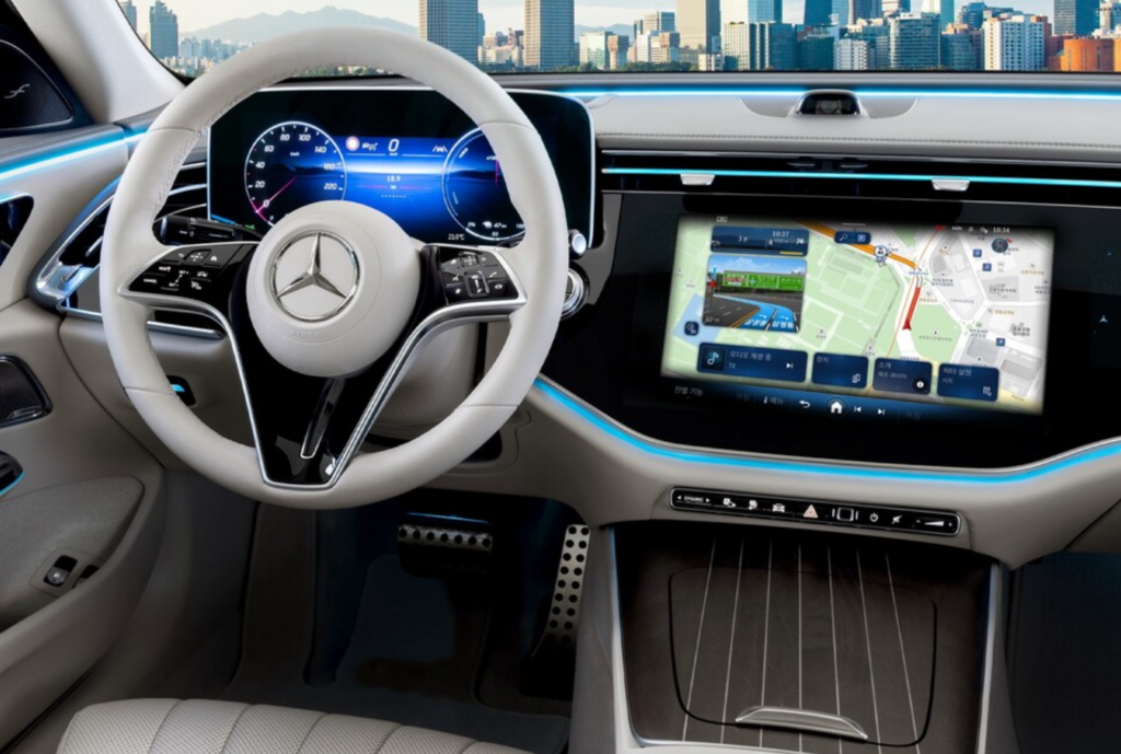 Mercedes-Benz-E-350-e-4MATIC-with-EQ-hybrid-technology-2-1024x689.png