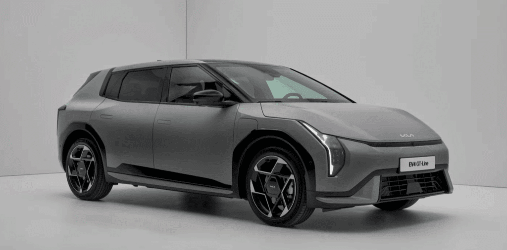 KIA-EV4-hatchback-4-1024x506.png