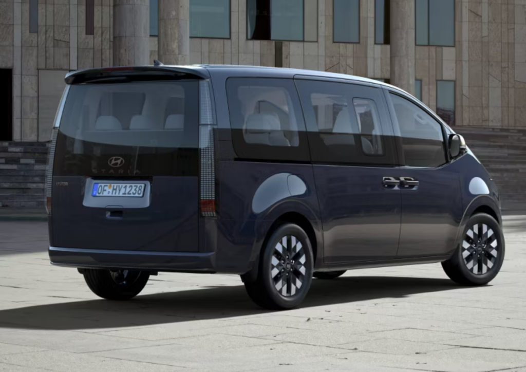 Hyundai-Staria-1-1024x724.png