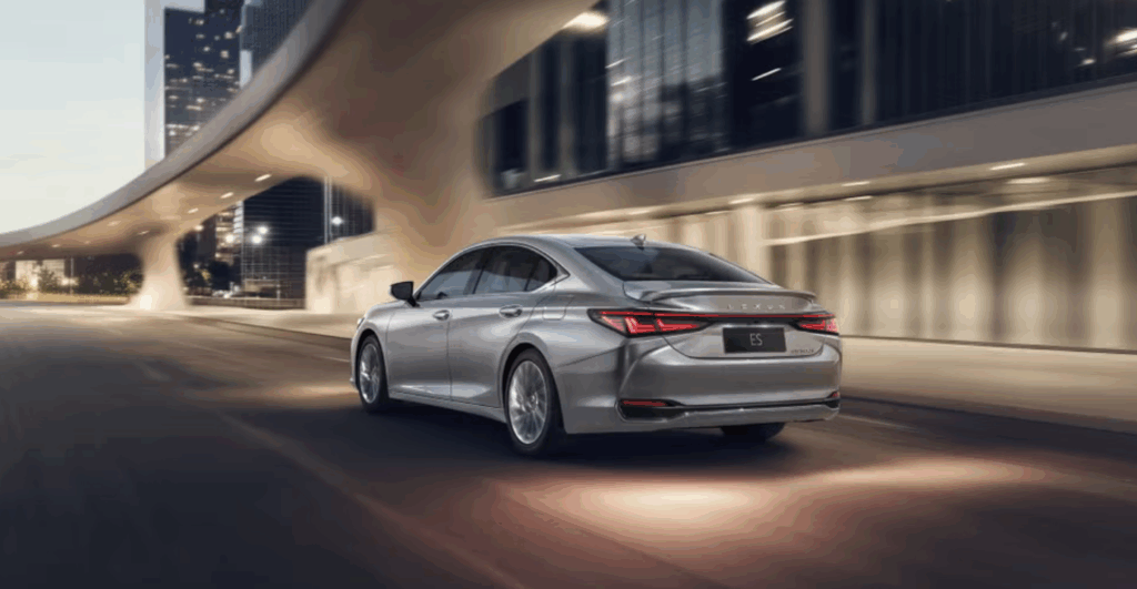 Lexus-ES-5-1024x531.png
