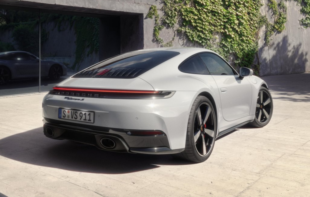 Porsche-911-Carrera-S-3-1024x649.png