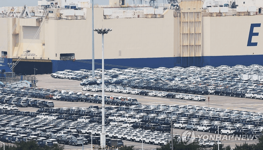 Automobiles-for-export-to-Pyeongtaek-Port-Gyeonggi-Province-1024x586.png