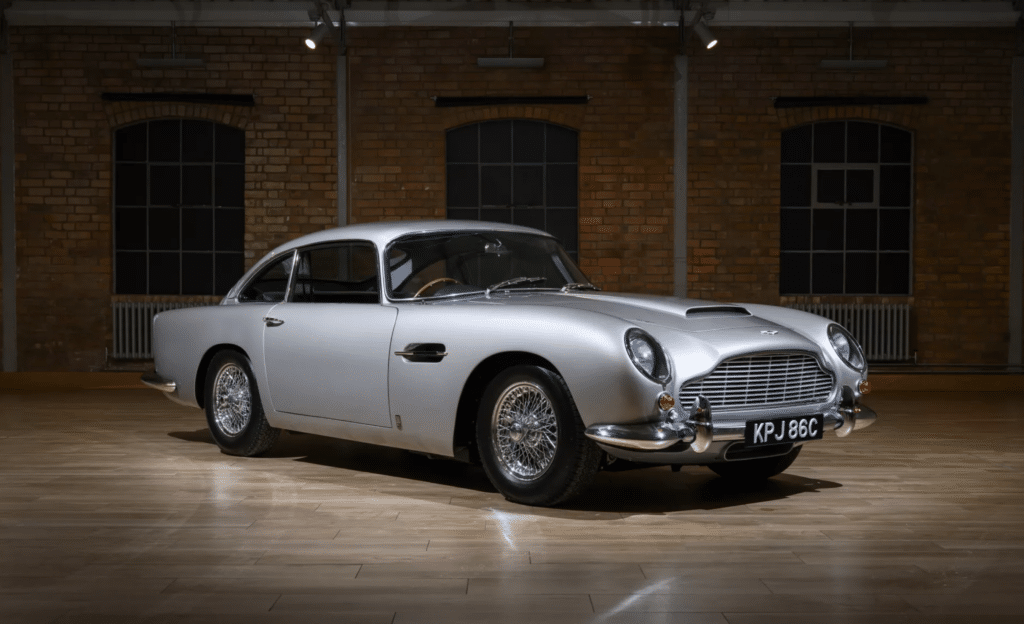 Aston-Martin-DB5-5-1024x624.png