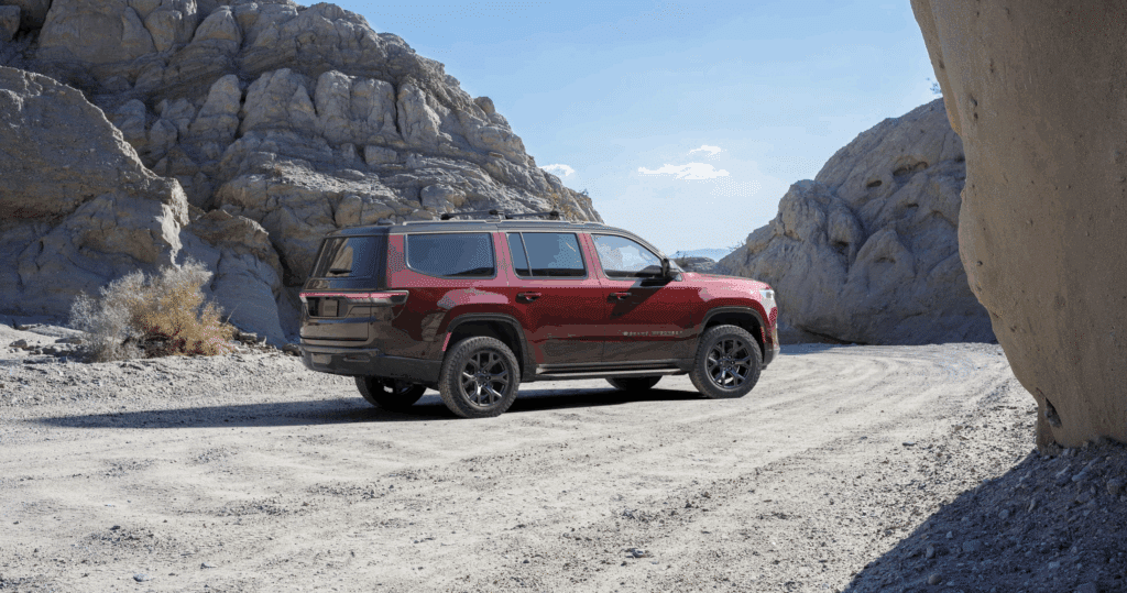 2026-Jeep-Grand-Wagoneer-3-1024x539.png