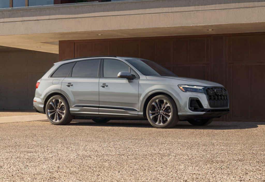 Audi-Q7-4-1024x703.png