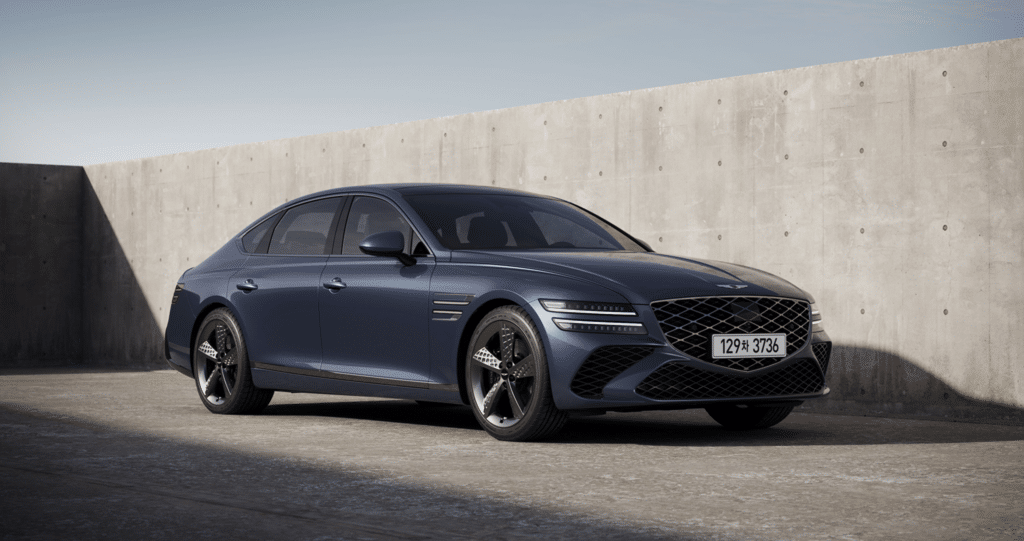 2026-Genesis-G80-3-1024x541.png