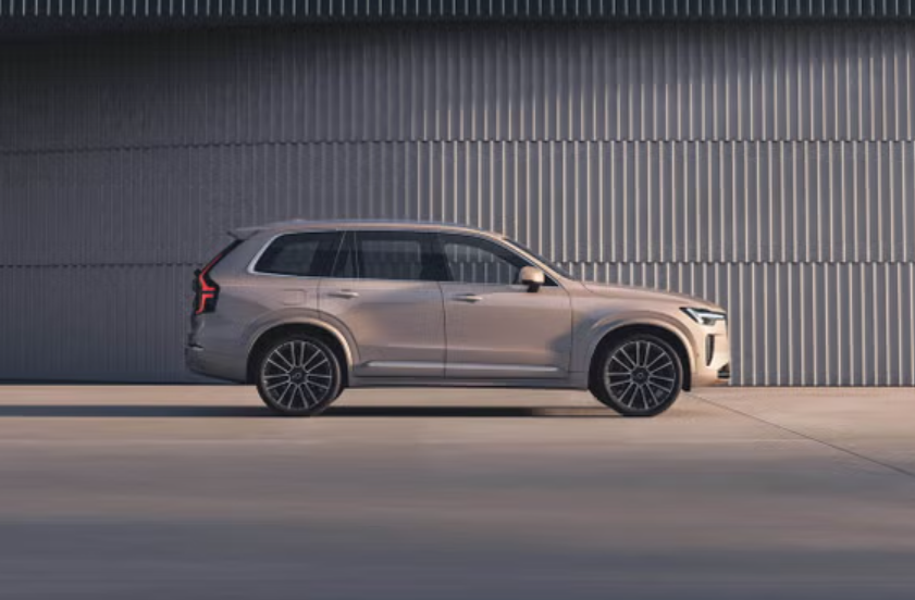 Volvo-XC90-5.png