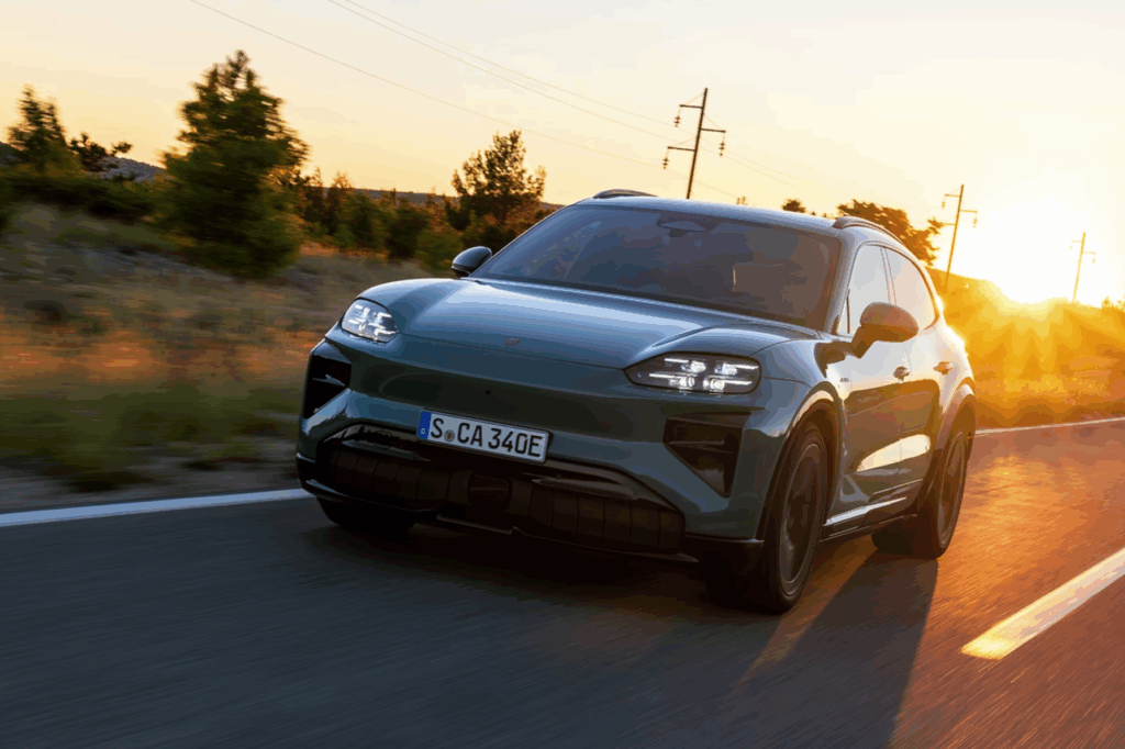 Porsche-Cayenne-Electric-3-1-1024x682.png