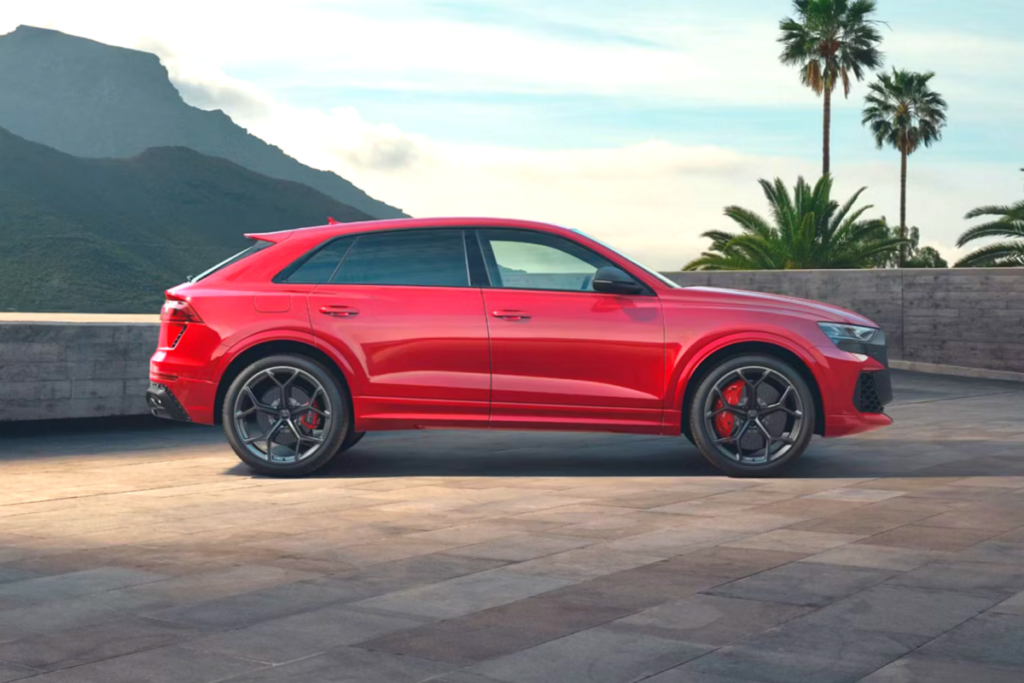 Audi-the-new-RS-Q8-performance-1024x683.png
