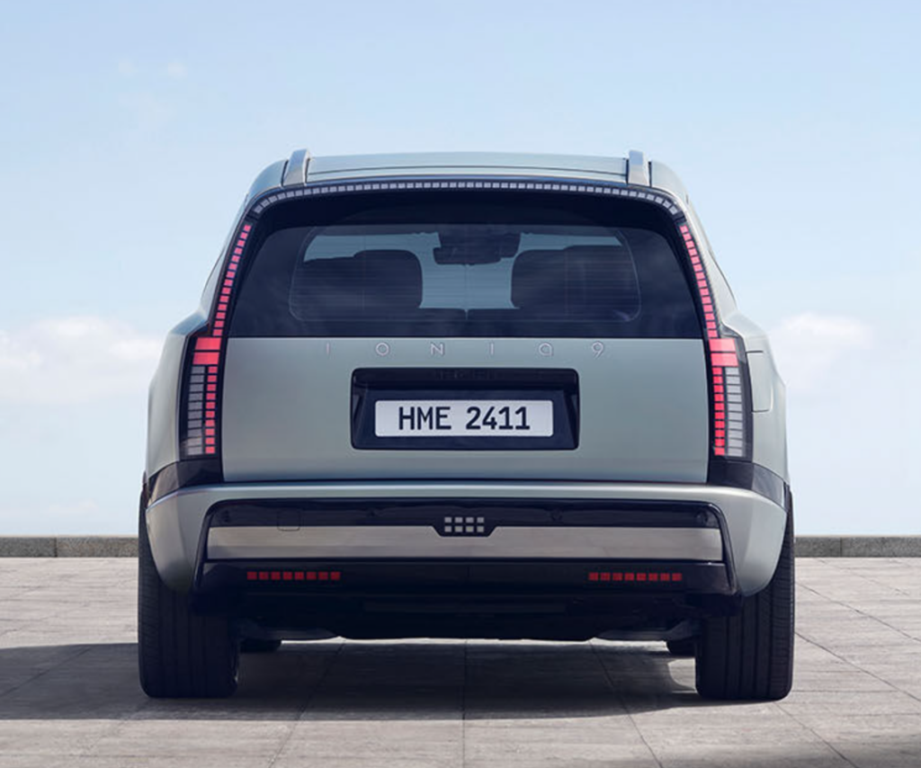 Hyundai-Ioniq-9-3-1024x854.png