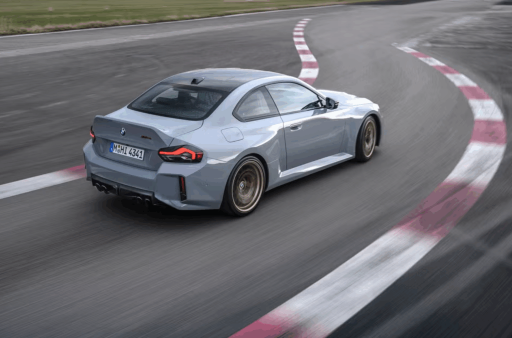 2026-BMW-M2-CS-3-1024x676.png