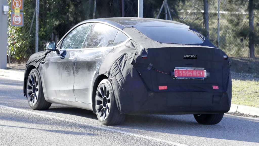 Tesla-Model-Y-Juniper-Spy-Shots-3-1024x579.png