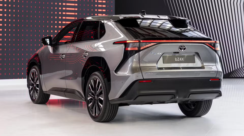 Toyota-bZ4X-facelift-1-1024x572.png