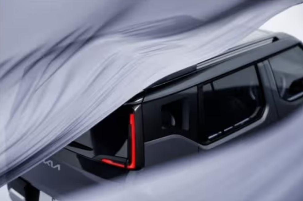 Kia-Syros-teaser-2.png