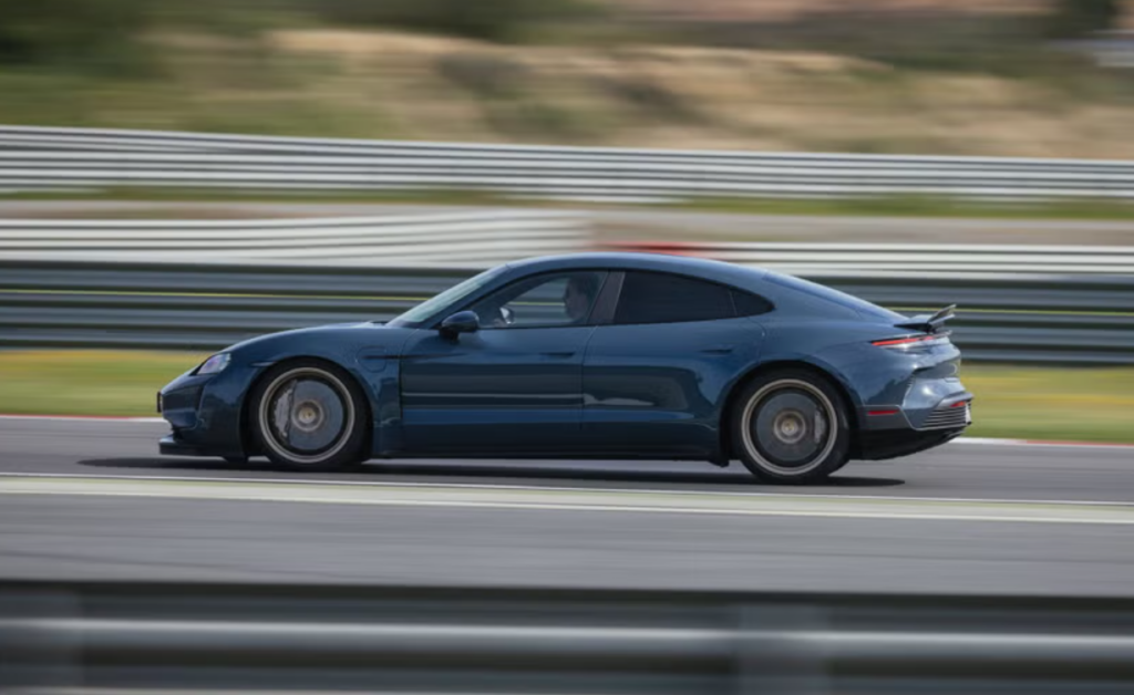 Porsche-Taycan-Turbo-GT-5-1024x628.png
