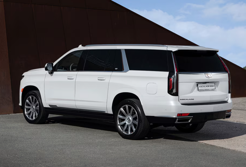 Cadillac-Escalade-ESV-2-1024x698.png