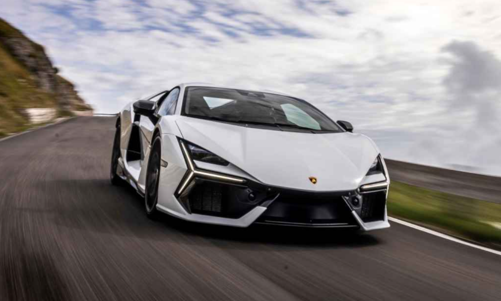 Lamborghini-Revuelto-1024x615.png