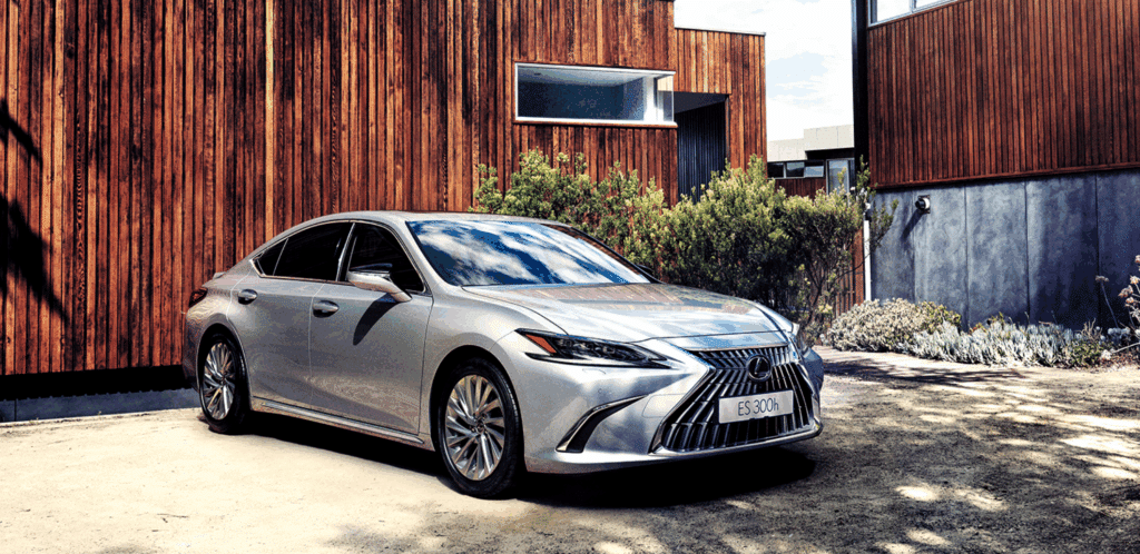 Lexus-ES-300h-2-1024x498.png