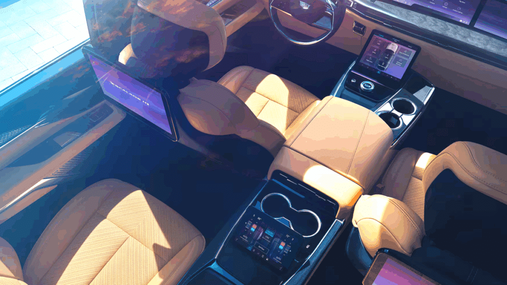 Cadillac-Escalade-IQ-3-1024x576.png