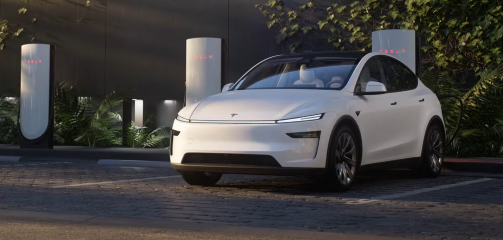 2025-Tesla-Model-Y-2-1024x490.png