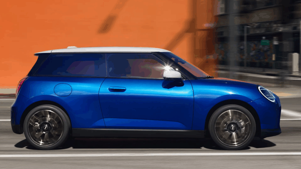 The-All-electric-MINI-COOPER-1024x577.png