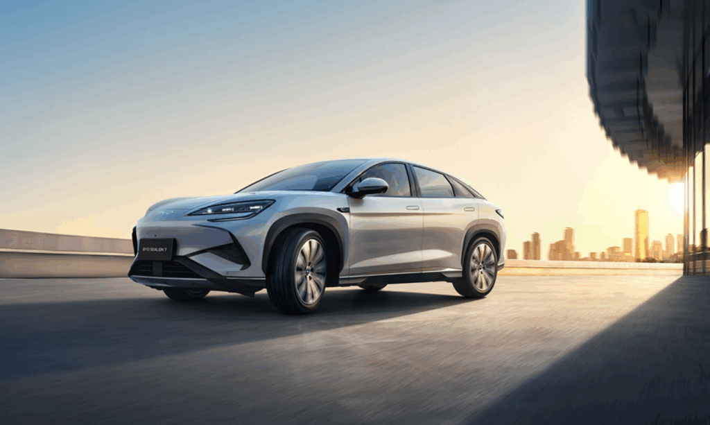 BYD-Sealion-7-5-1024x613.png