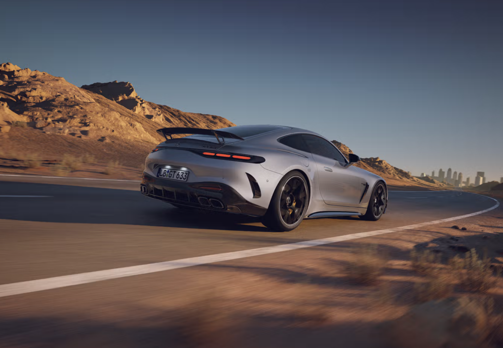 Mercedes-AMG-GT-3-1024x709.png