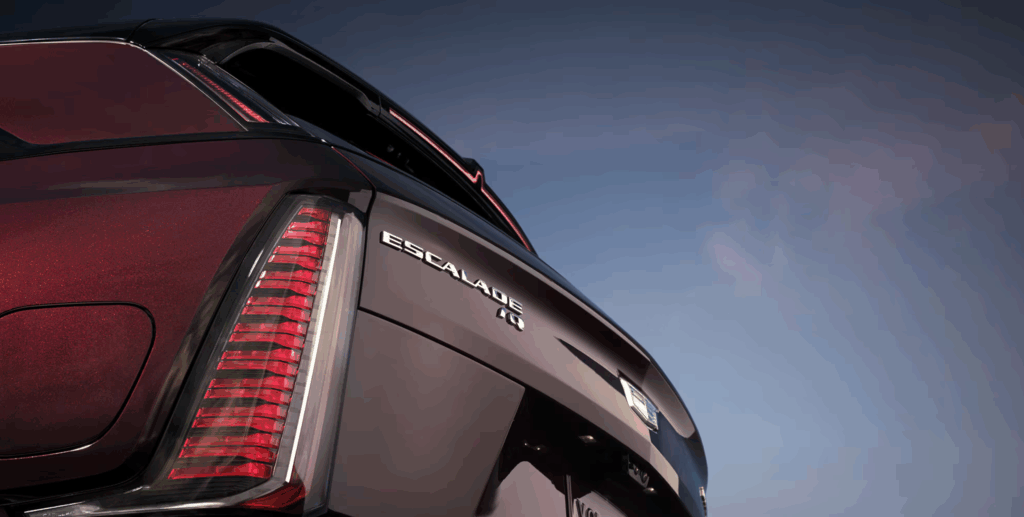 Cadillac-Escalade-IQ-1-1024x517.png