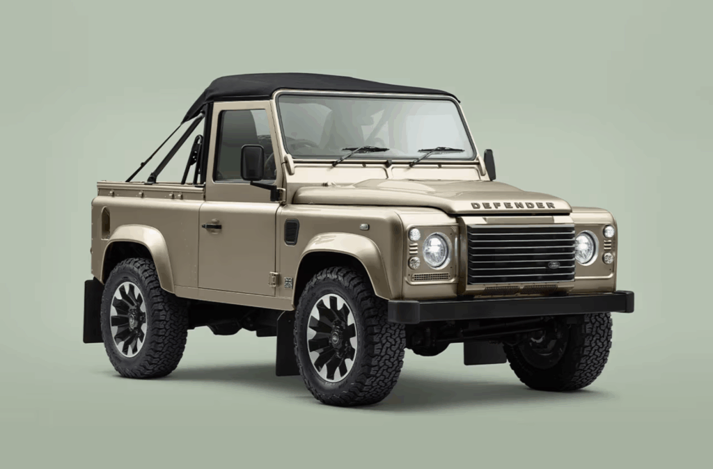 Land-Rover-Defender-V8-Soft-Top-1-1024x674.png