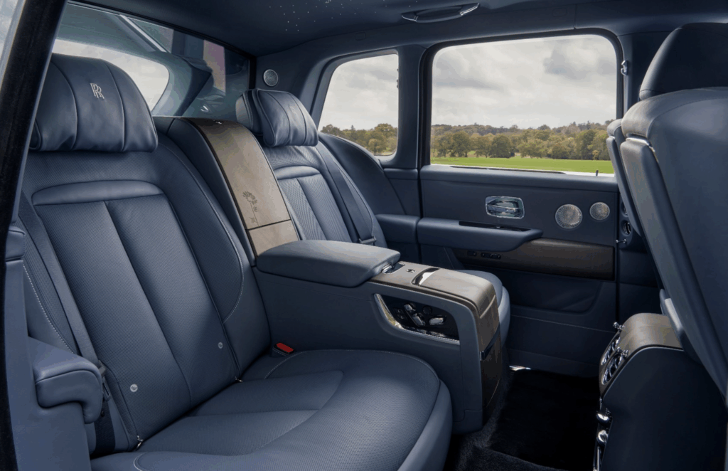 Rolls-Royce-Cullinan-Daisy-5-1024x662.png