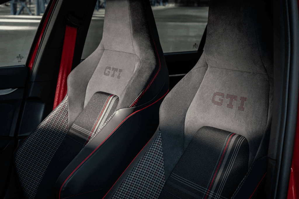 Volkswagen-Golf-GTI-Edition-50-3-1024x682.png