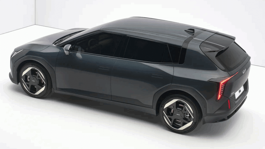 KIA-EV4-hatchback-1024x576.png