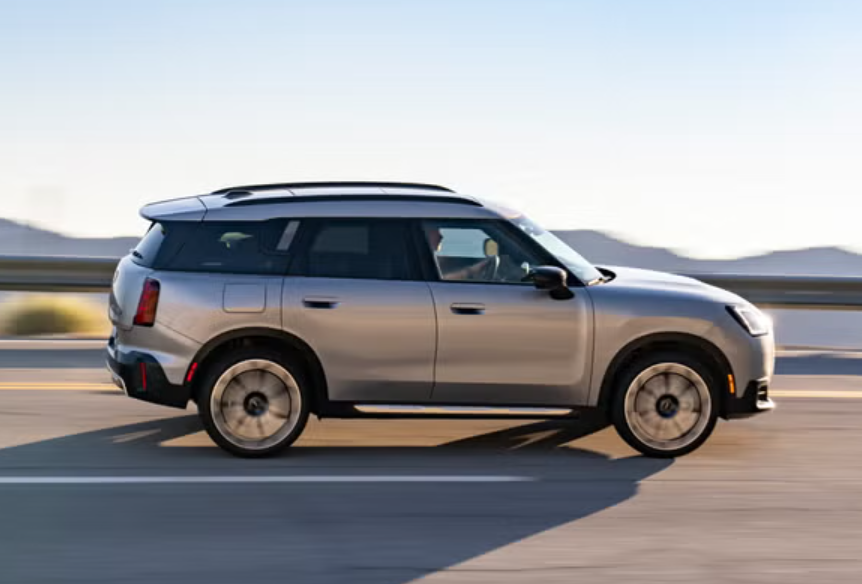 Mini-Countryman-5.png