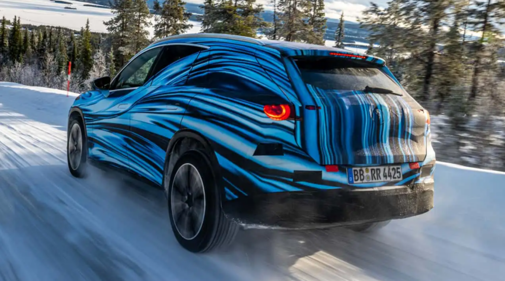 Mercedes-Benz-New-GLC-Electric-Car-Teaser-2-1024x569.png