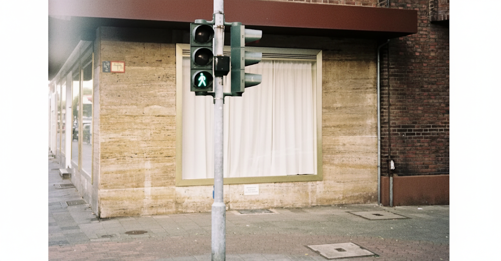 이미지에 있는 프롬프트를 완성해 주세요 2.png