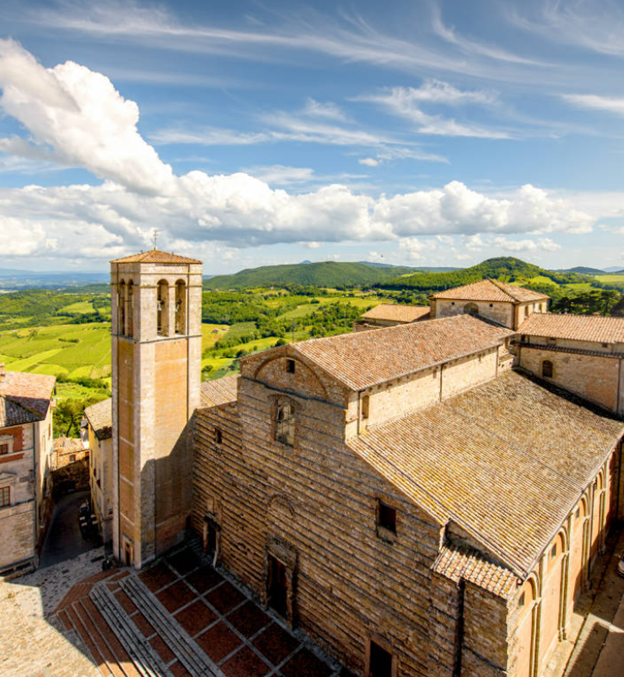 몬테풀차노 대성당.png