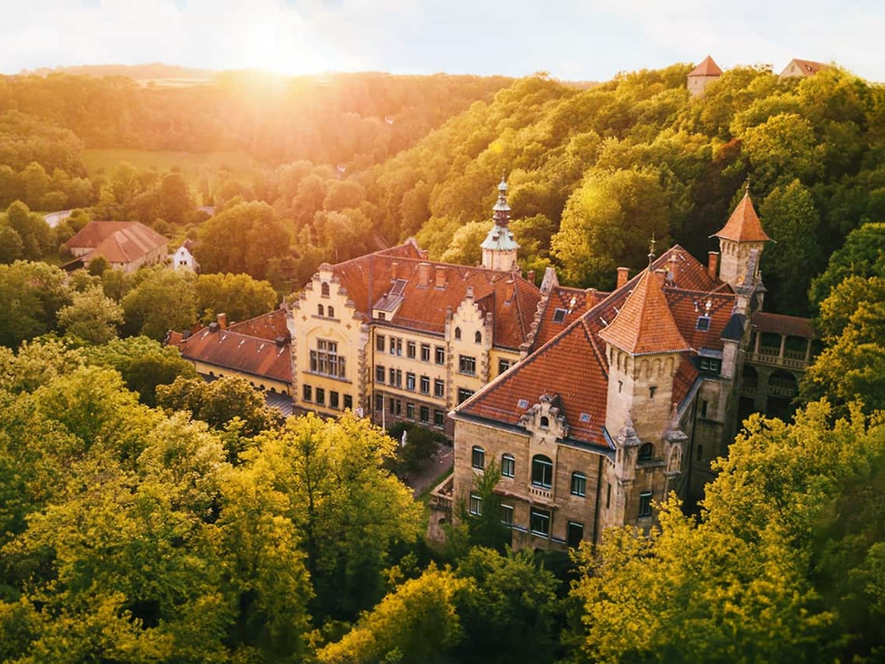 스크린샷 2025-11-18 170415-cp-4x3.png