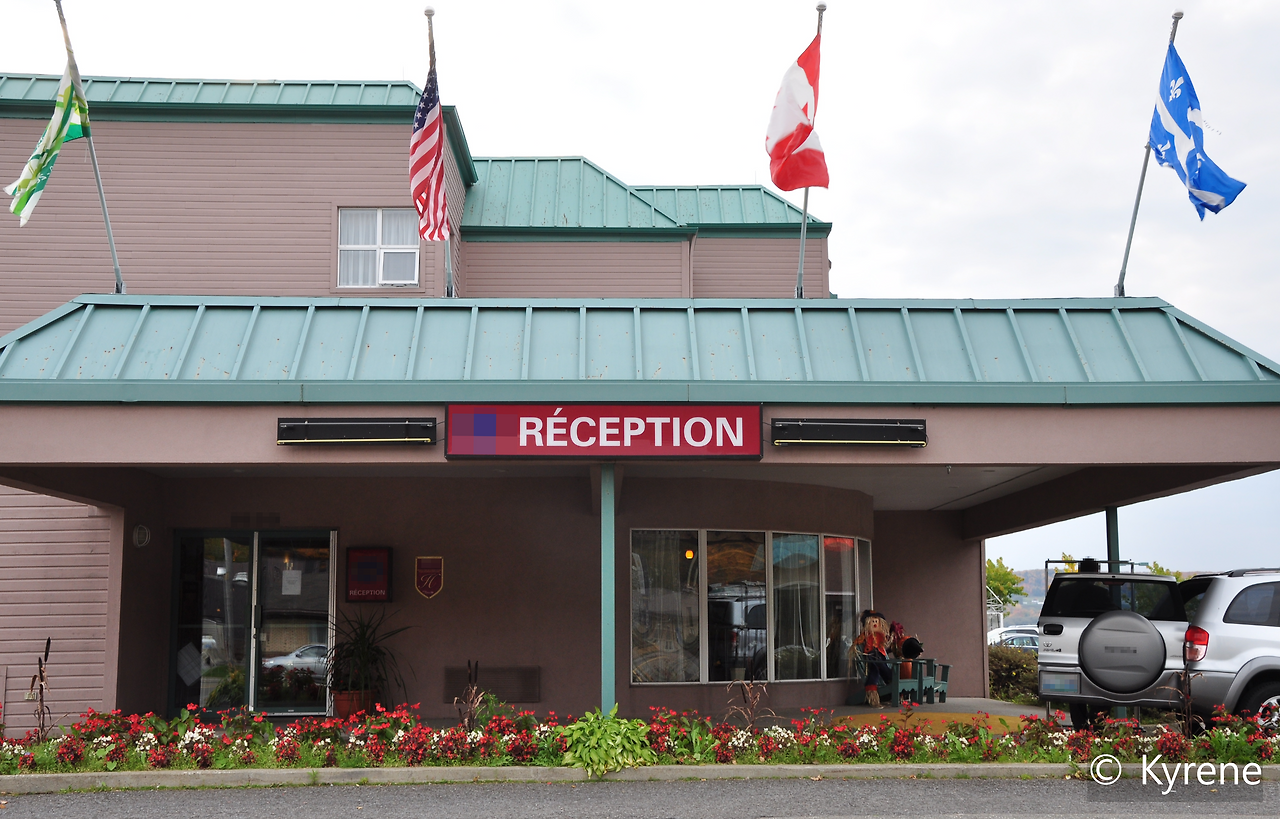 Comfort Suites Hotel Moazic_Canada Quebec-cp.png